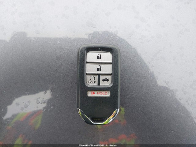 Honda Accord Touring 2016 1HGCT2B09GA006852 Image 11