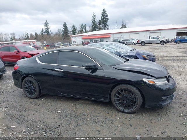 Honda Accord Touring 2016 1HGCT2B09GA006852 Image 14