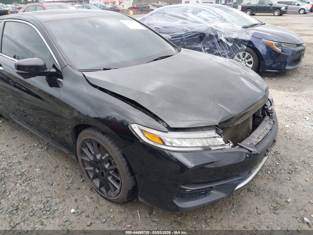 Honda Accord Touring 2016 1HGCT2B09GA006852 Image 6