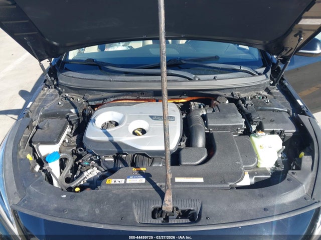 KMHE34L18GA010087 Hyundai Sonata Hybrid Limited