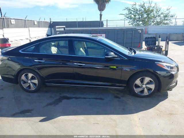 KMHE34L18GA010087 Hyundai Sonata Hybrid Limited