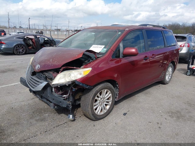 5TDYK3DC7ES408115 Toyota Sienna Xle V6 8 Passenger