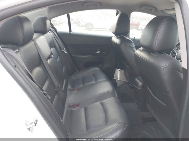 1G1PE5SB5F7207231 Chevrolet Cruze 2lt Auto