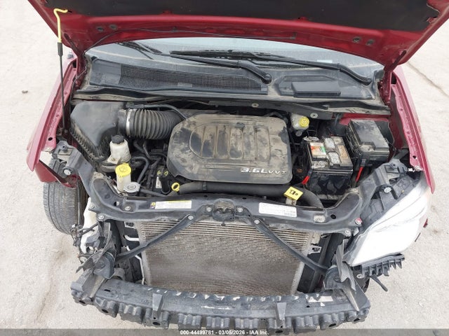 44499781 :رقم المزاد ، 2C4RC1BG8DR527259 vin ، 2013 Chrysler Town & Country Touring مزاد بيع