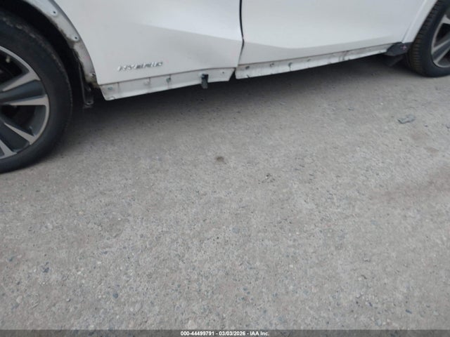 JTHL9JBH7N2056474 Lexus Ux 250h Luxury