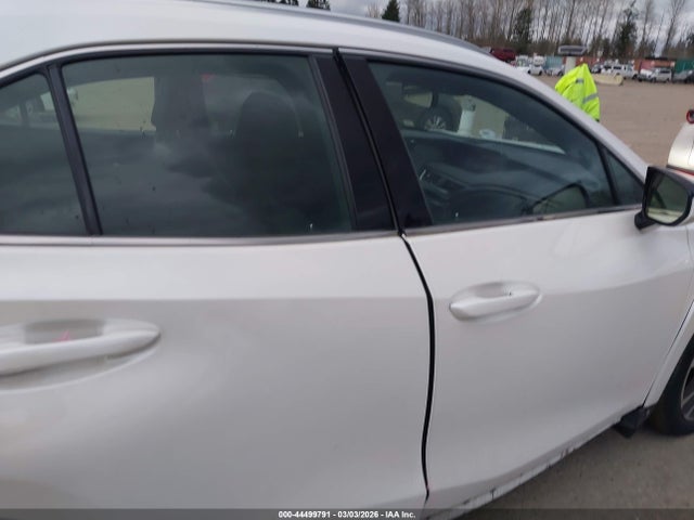 JTHL9JBH7N2056474 Lexus Ux 250h Luxury