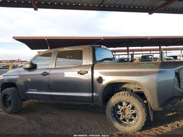 5TFEM5F13FX090347 Toyota Tundra Sr5 4.6l V8