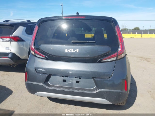 KNDJ23AU6P7881287 KIA SOUL LX