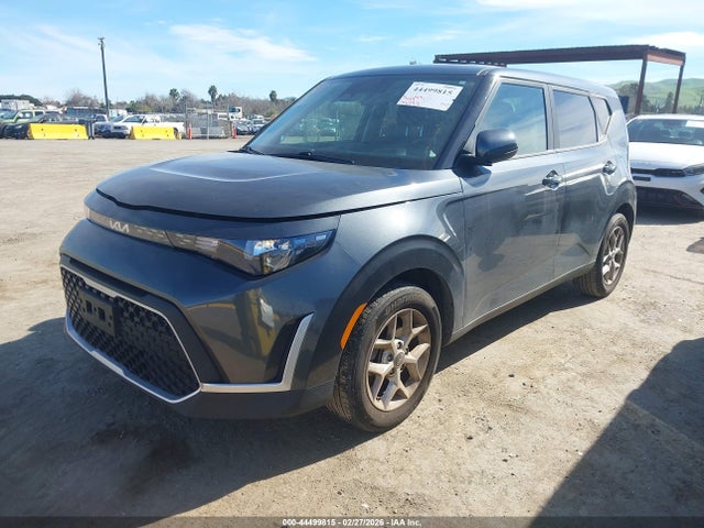 KNDJ23AU6P7881287 KIA SOUL LX