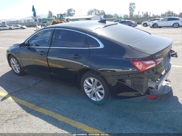1G1ZD5ST4LF109832 Chevrolet Malibu Fwd Lt