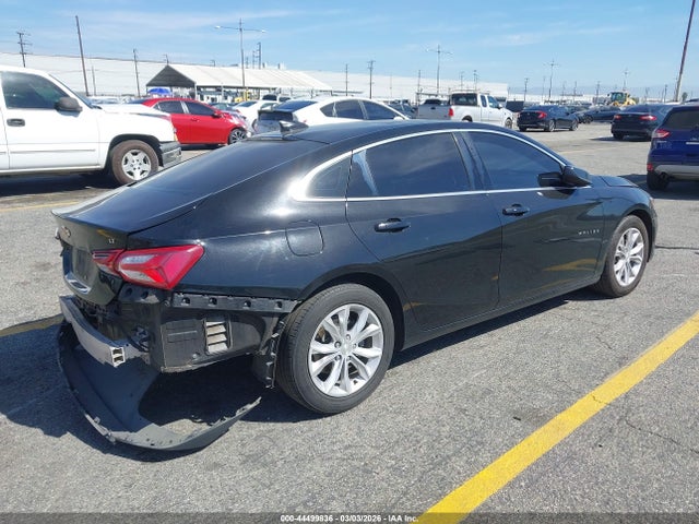 1G1ZD5ST4LF109832 Chevrolet Malibu Fwd Lt
