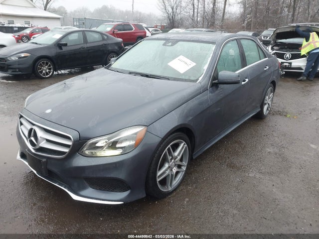 2014 MERCEDES-BENZ E 350 WDDHF8JB2EB011292 Photo 1