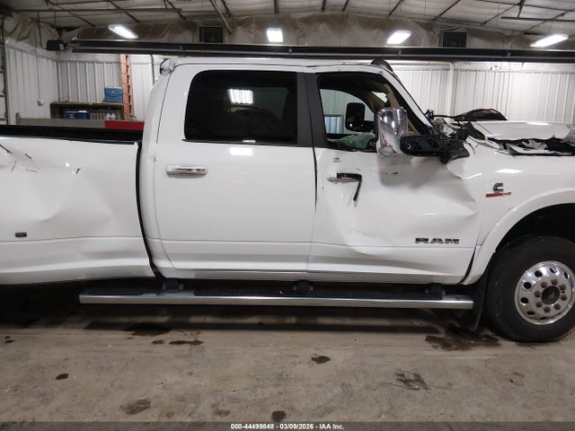 44499848 :رقم المزاد ، 3C63RRJL5NG334437 vin ، 2022 Ram 3500 Laramie  4x4 8' Box مزاد بيع