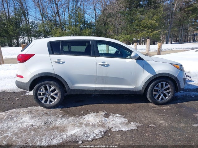 KNDPBCAC1G7849364 KIA Sportage Lx