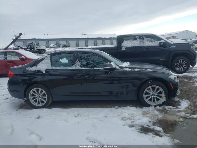 44499865 :رقم المزاد ، WBA8E5G57HNU22815 vin ، 2017 Bmw 320i Xdrive مزاد بيع