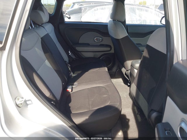 KNDJN2A25J7560008 KIA Soul