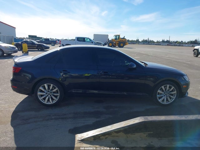 WAUGNAF41HN026621 Audi A4 2.0t Premium