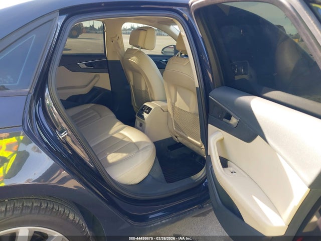 2017 AUDI A4 WAUGNAF41HN026621 Photo 7