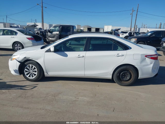 Toyota CAMRY LE 2015 4T1BF1FK8FU964347 Image 14
