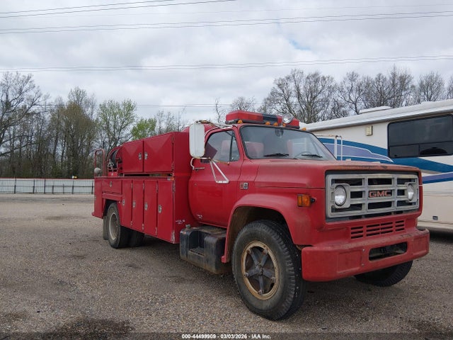 1989 Gmc C7000 C7d042 მანქანა იყიდება აუქციონზე, vin: 1GDG7D1B3KV501127, აუქციონის ნომერი: 44499909