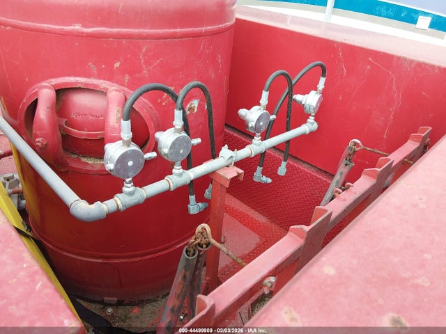 1989 Gmc C7000 C7d042 მანქანა იყიდება აუქციონზე, vin: 1GDG7D1B3KV501127, აუქციონის ნომერი: 44499909