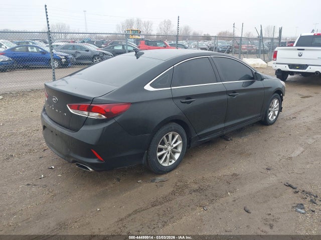 2019 HYUNDAI SONATA 5NPE24AFXKH756029 Photo 3