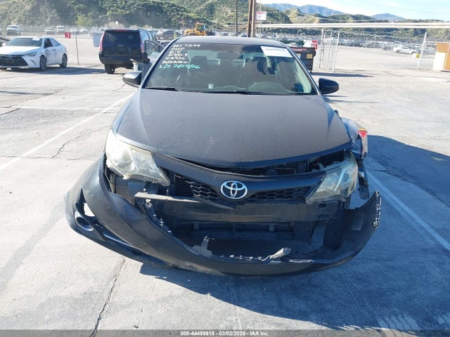 44499915 :رقم المزاد ، 4T1BF1FK0CU096436 vin ، 2012 Toyota Camry Se مزاد بيع