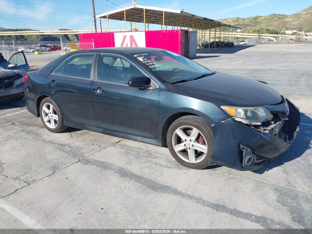 44499915 :رقم المزاد ، 4T1BF1FK0CU096436 vin ، 2012 Toyota Camry Se مزاد بيع