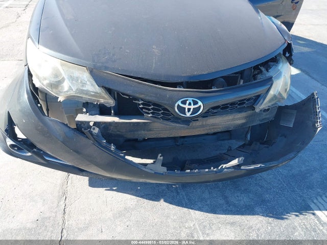 44499915 :رقم المزاد ، 4T1BF1FK0CU096436 vin ، 2012 Toyota Camry Se مزاد بيع