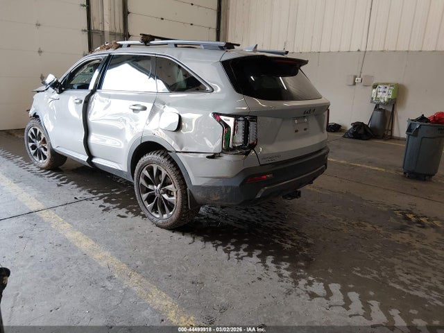 2023 KIA SORENTO 5XYRHDLF2PG250531 Photo 2