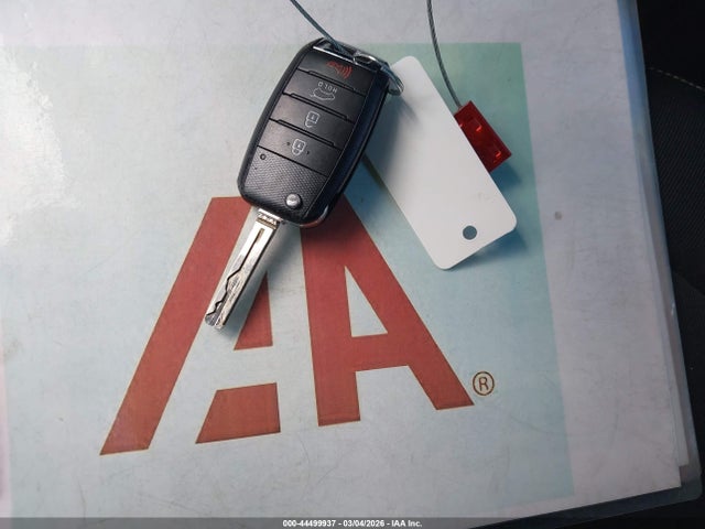 2015 Kia Soul + მანქანა იყიდება აუქციონზე, vin: KNDJP3A58F7139742, აუქციონის ნომერი: 44499937