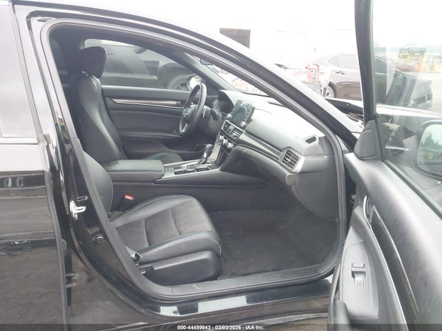 1HGCV1F35JA203498 Honda Accord Sport