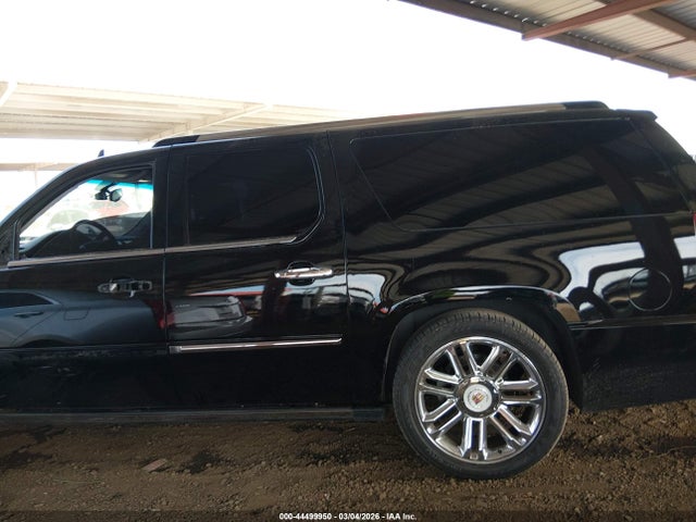 44499950 :رقم المزاد ، 1GYS4KEF0DR297885 vin ، 2013 Cadillac Escalade Esv Platinum Edition مزاد بيع