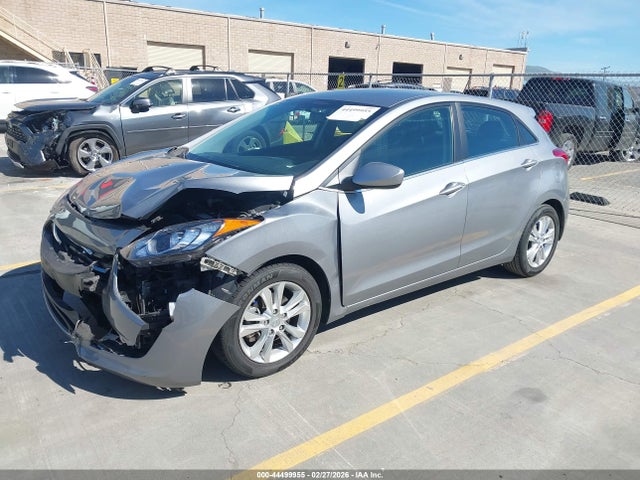 Hyundai ELANTRA GT 2015 KMHD35LH3FU236016 Image 2