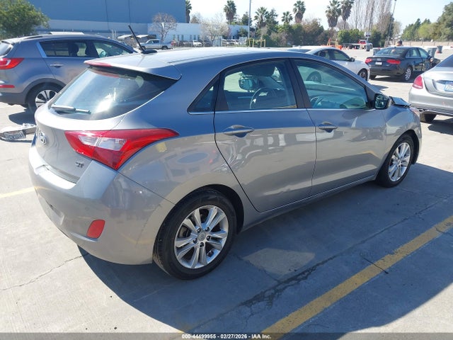 Hyundai ELANTRA GT 2015 KMHD35LH3FU236016 Image 4