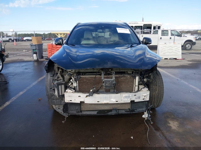 44499960 :رقم المزاد ، 3PCAJ5M35KF102515 vin ، 2019 Infiniti Qx50 Essential مزاد بيع