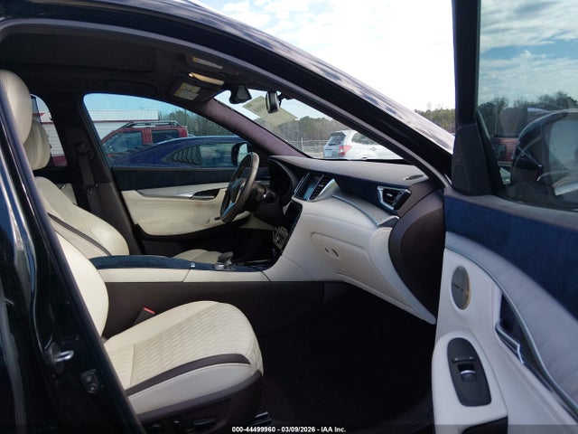 44499960 :رقم المزاد ، 3PCAJ5M35KF102515 vin ، 2019 Infiniti Qx50 Essential مزاد بيع