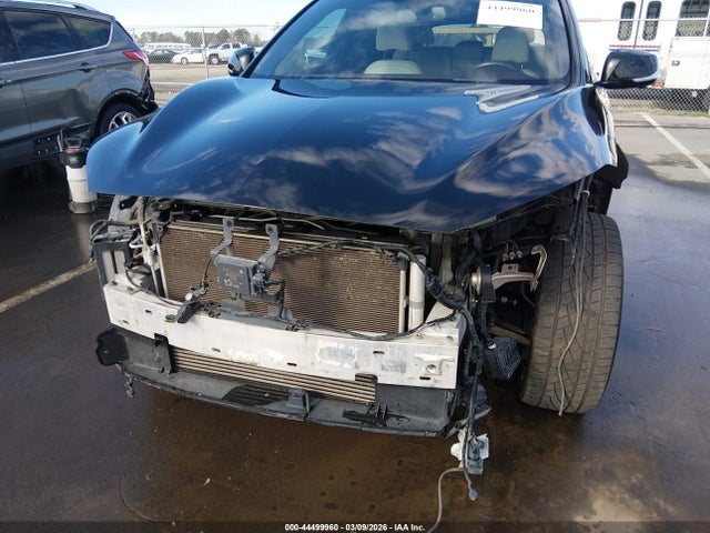 44499960 :رقم المزاد ، 3PCAJ5M35KF102515 vin ، 2019 Infiniti Qx50 Essential مزاد بيع