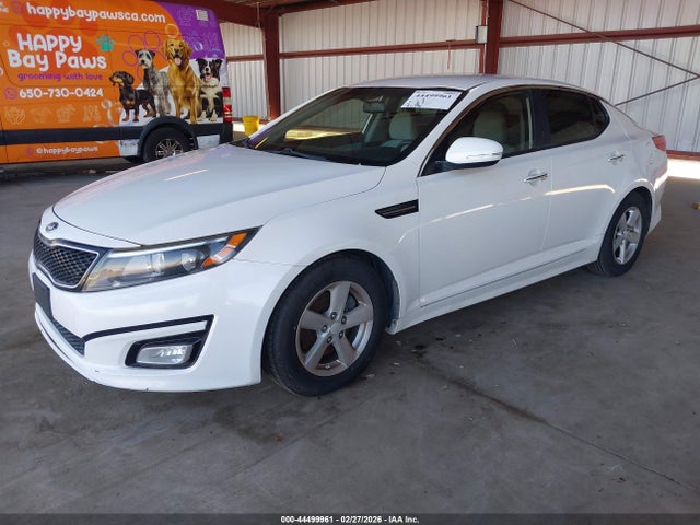 KIA Optima Lx 2015 KNAGM4A76F5643208 Image 2