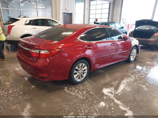 2013 Lexus Es 300h მანქანა იყიდება აუქციონზე, vin: JTHBW1GG1D2013865, აუქციონის ნომერი: 44499963