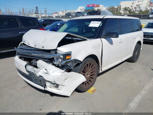 Ford FLEX SEL 2014 2FMGK5C8XEBD42354 Image 2