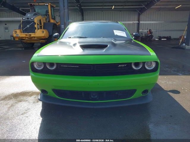 2C3CDZDJ6HH580827 Dodge Challenger Srt 392