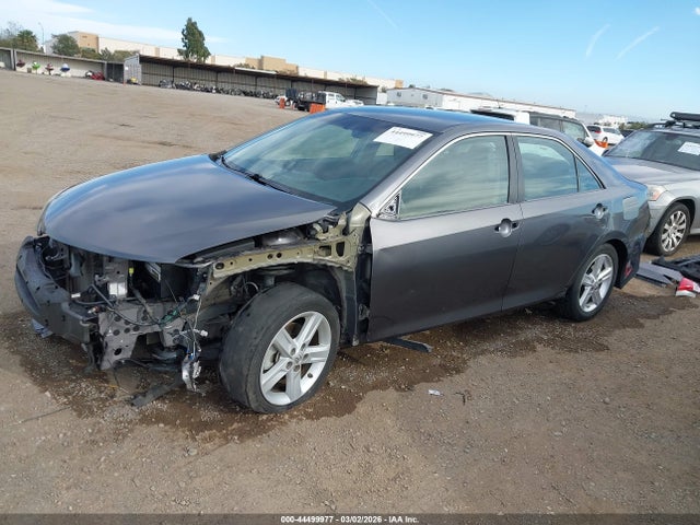 4T1BF1FK6EU337855 Toyota CAMRY SE