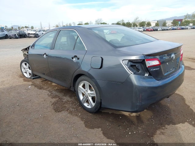4T1BF1FK6EU337855 Toyota CAMRY SE