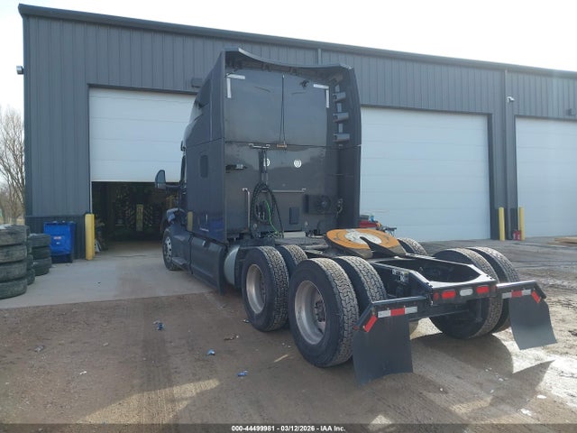 44499981 :رقم المزاد ، 1XPBDP9X2PD781370 vin ، 2023 Peterbilt 579 مزاد بيع