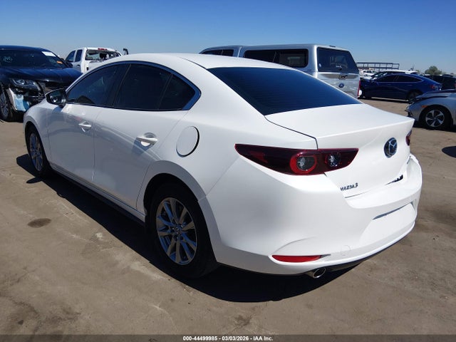 Aukcja sprzedaży 2022 Mazda Mazda3 2.5 S, vin: 3MZBPAAL4NM302699, numer aukcji: 44499985