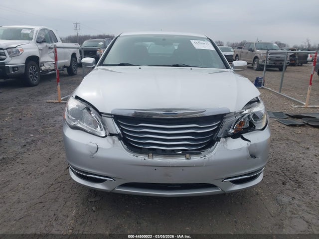 44500022 :رقم المزاد ، 1C3CCBBB2CN100949 vin ، 2012 Chrysler 200 Touring مزاد بيع