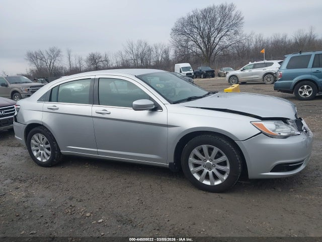 44500022 :رقم المزاد ، 1C3CCBBB2CN100949 vin ، 2012 Chrysler 200 Touring مزاد بيع