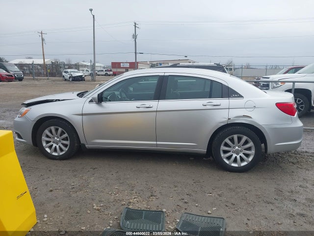 44500022 :رقم المزاد ، 1C3CCBBB2CN100949 vin ، 2012 Chrysler 200 Touring مزاد بيع