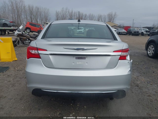 44500022 :رقم المزاد ، 1C3CCBBB2CN100949 vin ، 2012 Chrysler 200 Touring مزاد بيع